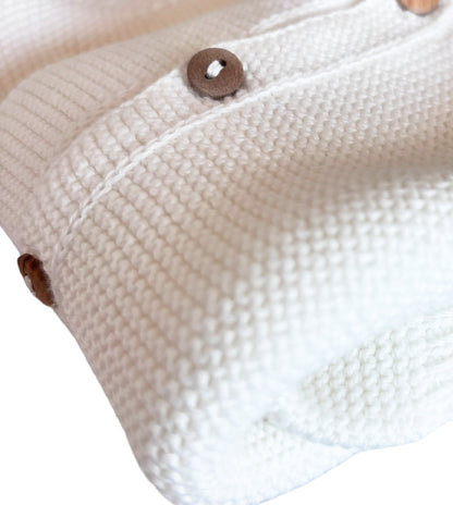 Strickhoodie mit Knöpfen