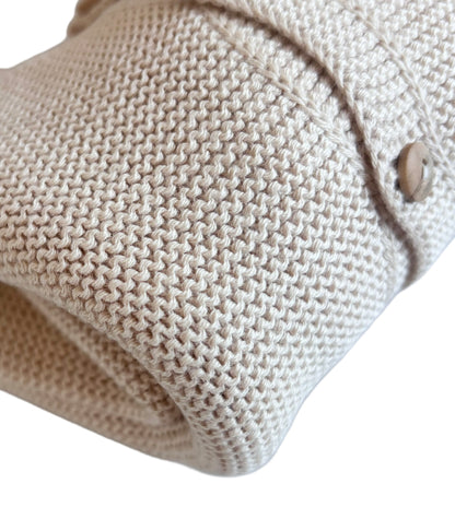 Strickhoodie mit Knöpfen