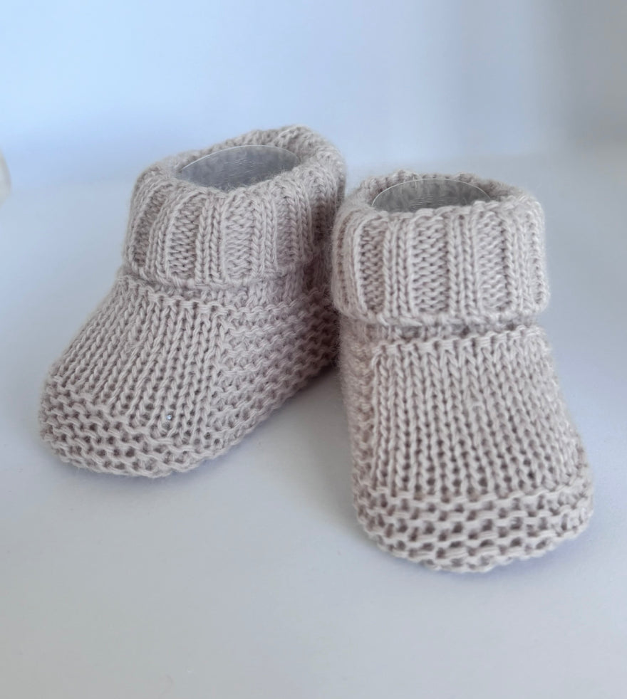 Zweifarbige Stiefeletten